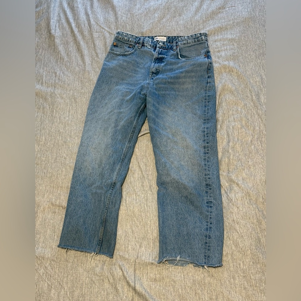 ZARA Distressed Straight-Leg Jeans | Size 12 👖